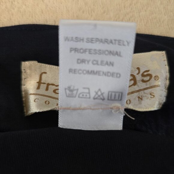 FRANCESCA'S DARK NAVY DRESS SIZE LARGE FLORAL PRINT SLEEVELESS LIGHTWEIGHT - Picture 4 of 6